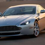 Aston Martin V8 Vantage 2005 : caractéristiques techniques et comportement