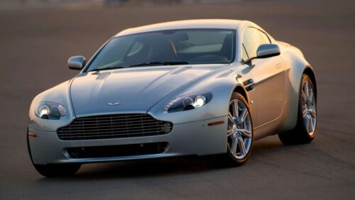 Aston Martin V8 Vantage 2005 : caractéristiques techniques et comportement