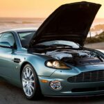 Aston Martin Vanquish S 2004 : moteur V12 et performances annoncées