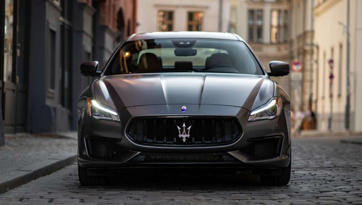 Maserati Quattroporte Modena : fiche technique et technologies