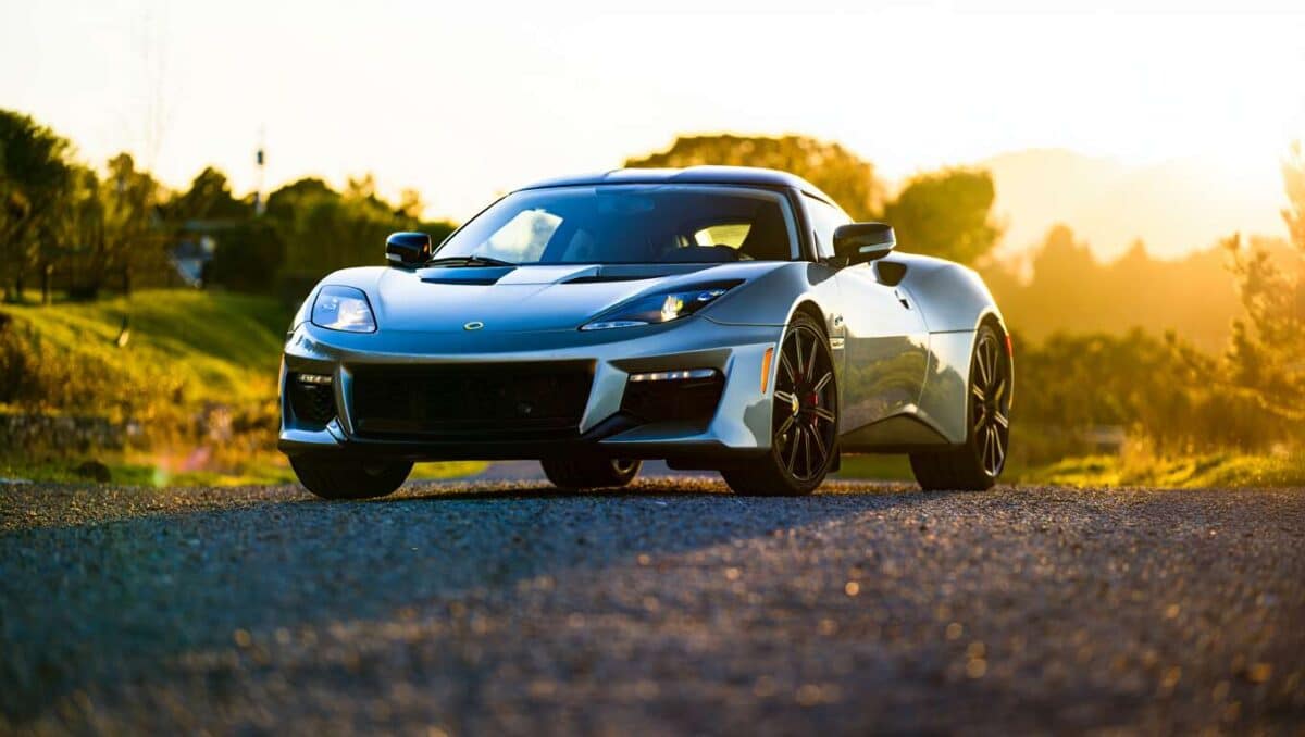 Lotus Evora 400 : performances et caractéristiques techniques