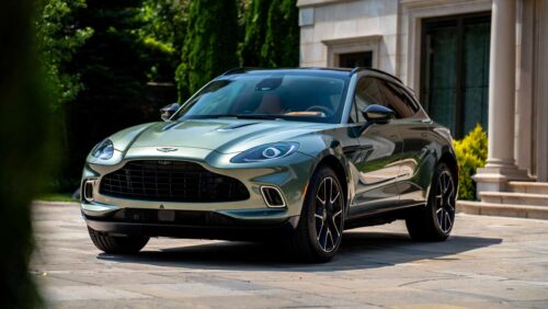 Aston Martin DBX : fiche technique, moteur V8 et ADN sportif