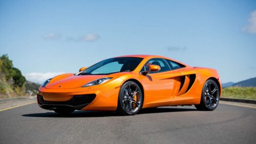 McLaren 12C : fiche technique, V8 biturbo et naissance de l’ère moderne McLaren (2011–2014)