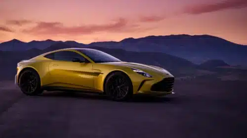 aston martin v8 vantage